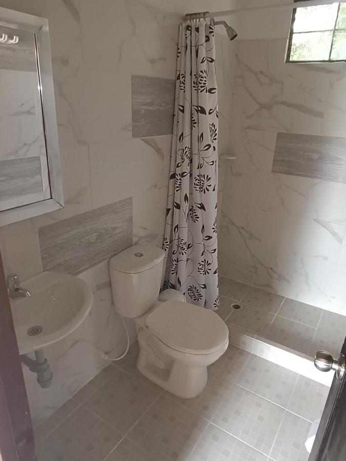 Hotel Villa Maritza Melgar Bagian luar foto